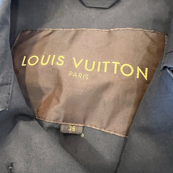 Classic Louis Vuitton Mackintosh Black Double-Breasted Women's Trench Coat - Picture 10 of 10